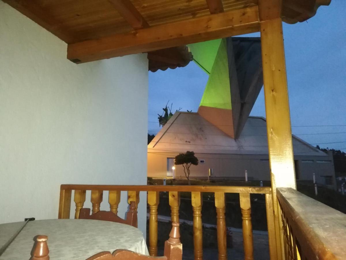 Hotel El Cangrejo Paipa Exterior photo
